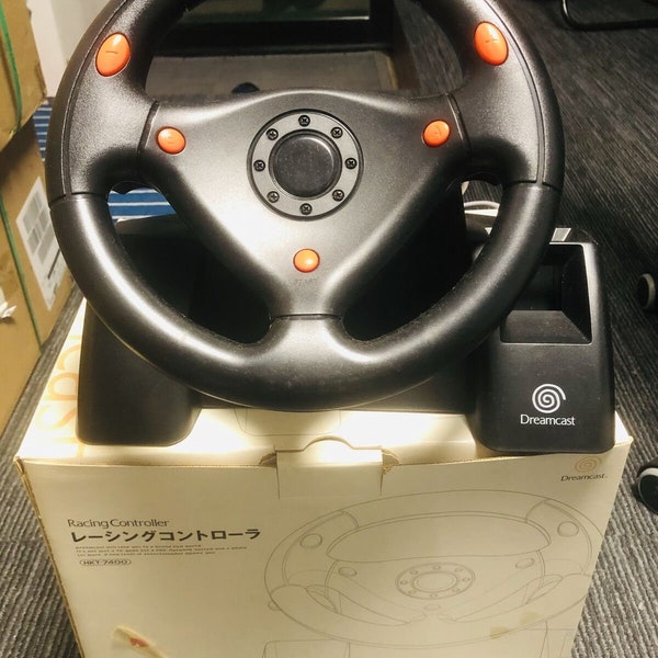 Sega Dreamcast Racing Controller Steering Wheel HKT-7400 with original box 1998