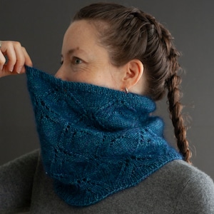 Idylls of Winter Cowl - Pattern - Knitting - Instant PDF Download