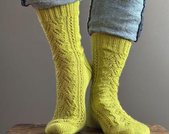 Kingsfoil Socks - Pattern - Knitting - Instant PDF Download