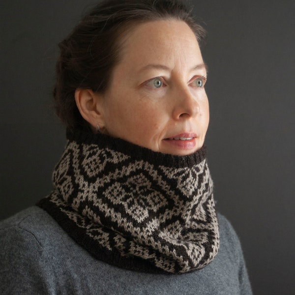 Horae Cowl - Pattern - Knitting - Instant PDF Download