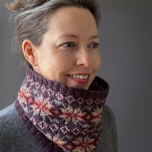 Davern Cowl - Pattern - Knitting - Instant PDF Download