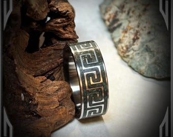 Green Jade Pattern in Titanium. Jewelry, Any Occasion. Wedding Bands, Wedding Rings