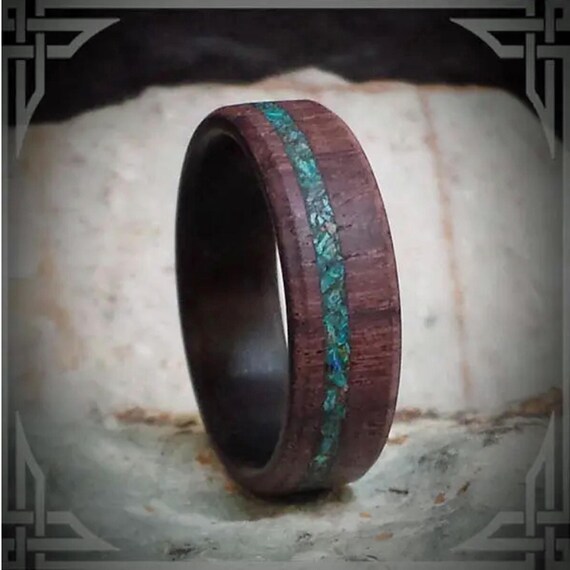 Rosewood Ring: Chrysocolla Stone Inlay, Ebony Wood Core