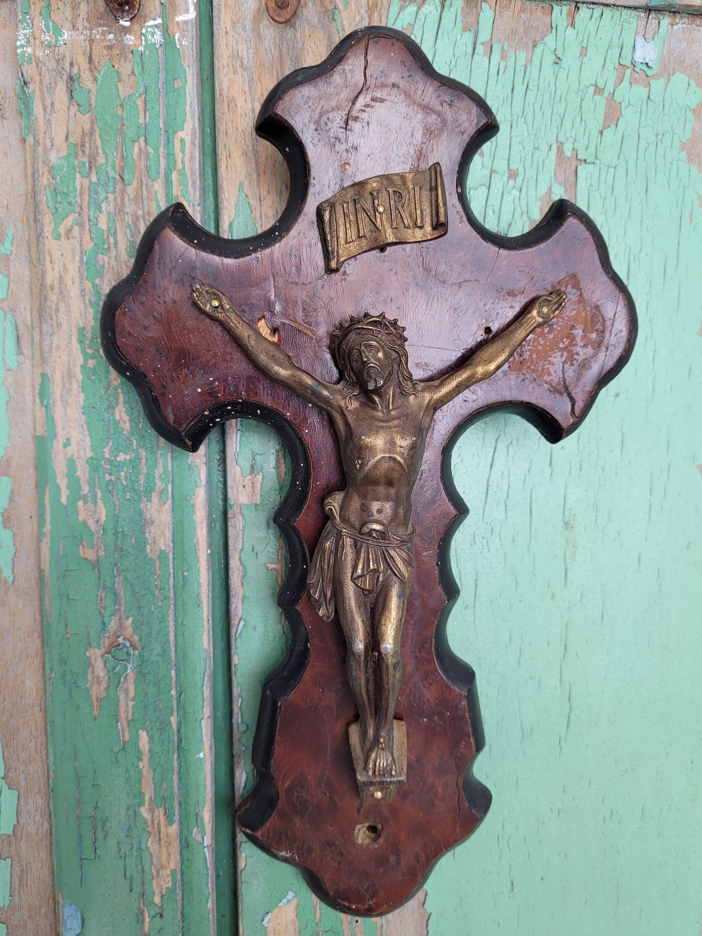 Ancien Crucifix