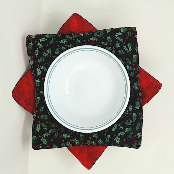 Christmas Holly Microwave Bowl Cozy -  free shipping eligible - handmade - christmas - hostess - soup bowl cozy - holly leaves