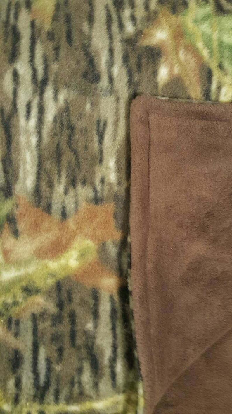56 x 55 gift for him Mossy Oak Fleece Blanket outdoors quality gift