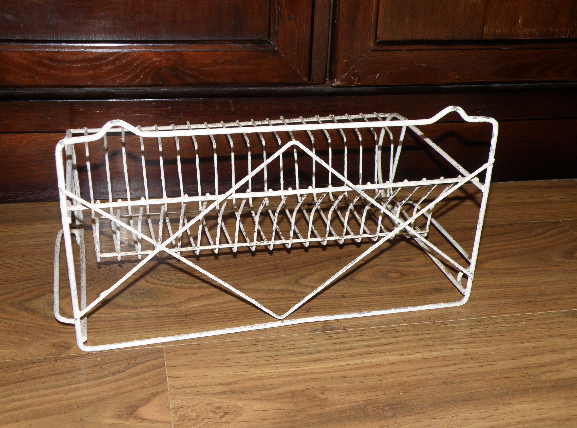 Vintage White Dish Wire Dryer Rack, Desktop or Wall Hanging Metal ...