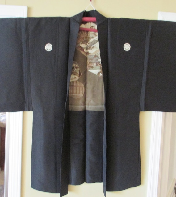 Japanese men’s Montsuki (House mark) Kuro (Black) 