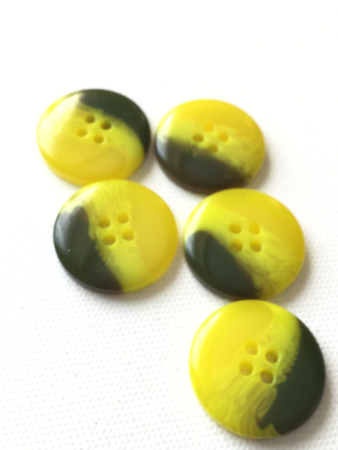 5 Large Yellow Buttons 25 mm 1 inch Round Sewing Supplies Etsy