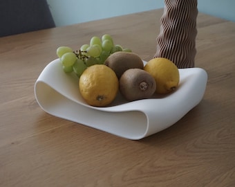 Minimal Fruit Bowl