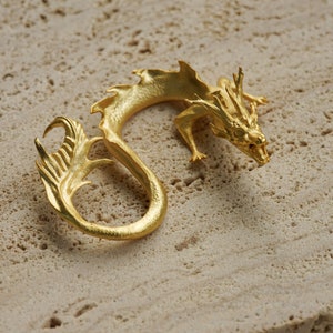 DORM DECOR,Housewarming Gift,Dragon Ornaments, Chinese Ornament,Table Decorations, Fengshui, Home Decor