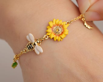 Gold Sunflower and Bee Charm Bracelet, Hand Painted Enamel Leaves on Satellite Chain, Dainty Cottagecore Wristwear, Gardener Gift