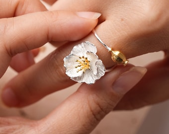 Silver Poppy Ring - A Tribute to Nature&#39;s Timeless Beauty, Gift for Her