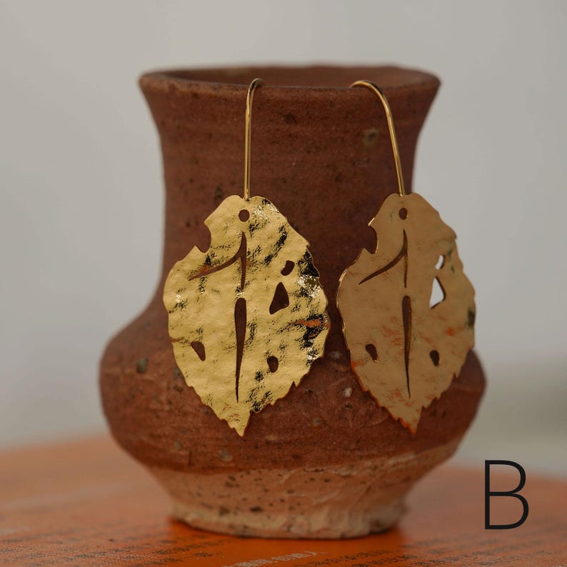 MONSTERA EARRING, Monstera Leaf, Leaf Earrings,Plant Earring,Monstera Jewelry,Botanical Earrings,Tropical Earrings,Gift for Mom B