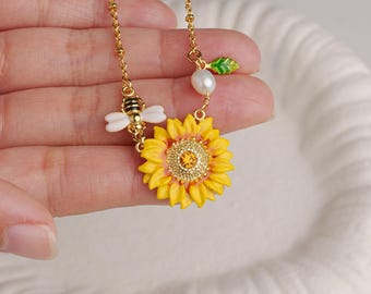 Sunflower Bee and Pearl Station Necklace, Asymmetrical Enamel Flower Choker, Romantic Garden Jewelry, Anniversary Gift for Wife