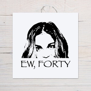 Ew Forty, Schitts Creek, Alexis Rose.