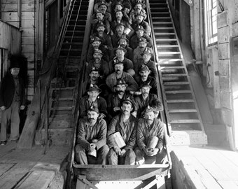 1906 Miners in Copper Mine Photo: Calumet, Michigan Vintage Wall Art (Printable)