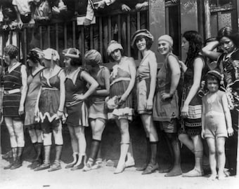 Vintage Bathing Beauties Photo Print: 1900s Beauty Contest (Digital Download)