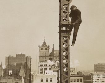 Vintage 1907 NYC Skyscraper Construction Photo: Ironworkers Art Print (Digital Download)