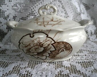 Victorian Bird & Plant Design Small Tureen / Sauce Boat