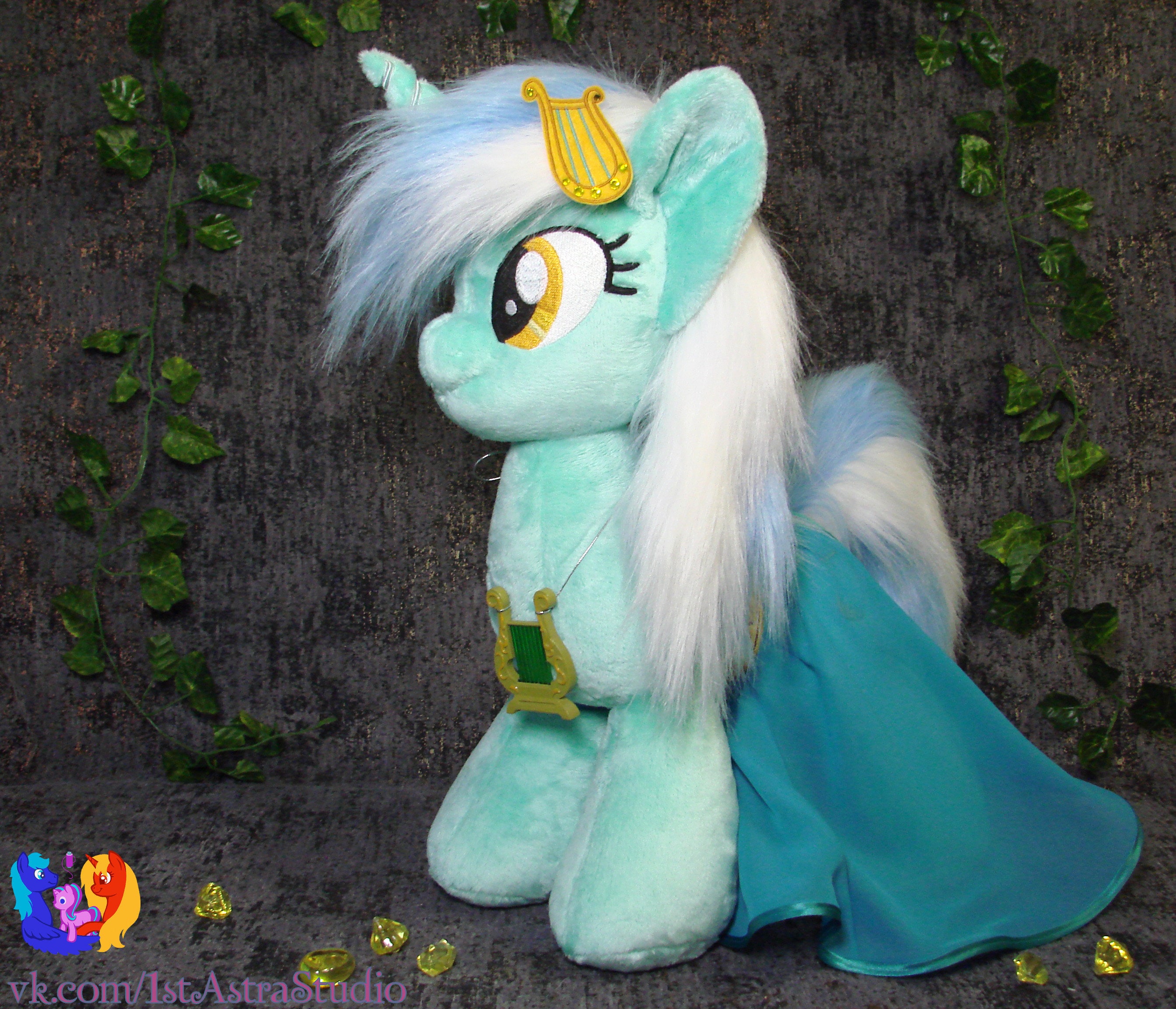 lyra plushie mlp