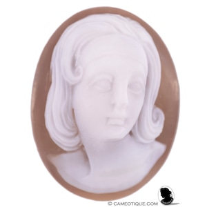Cameo de Shell para anillo. Cameo de concha en alto relieve. Cameo de concha vintage. Unset pequeño cameo. Cameo hecho en Italia. Raro cameo de busto. Envío gratis.