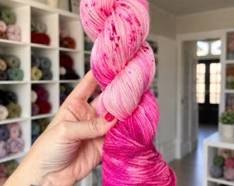FIGHTER - Hand Dyed Merino Wool Yarn