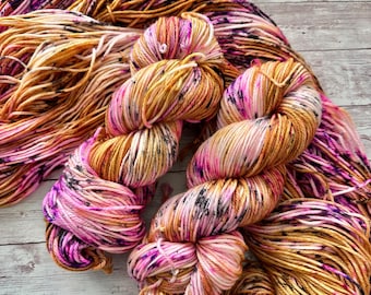 Royal Harvest - Hand Dyed Yarn - Nellas Cottage - Hand Dyed Fiber - Fiber Yarns - Yarn - Maker - Crochet - Knit - Knitting