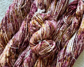 ANTIQUE ROSE - Hand Dyed Merino Wool Yarn