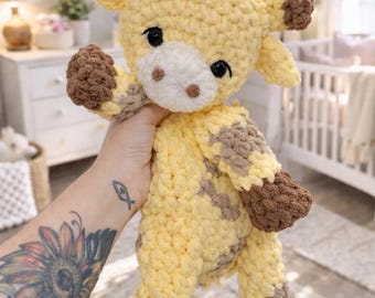 Crocheted Giraffe Plushie - Stuffed Animals - Nellas Cottage - Giraffe Toy - Baby Giraffe  - Giraffe Amigurumi - Crochet - Handmade