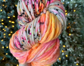 A LIL LOOPY - Hand Dyed Yarn - Nellas Cottage - Hand Dyed Fiber - Fiber Yarns - Yarn - Maker - Crochet - Knit - Knitting