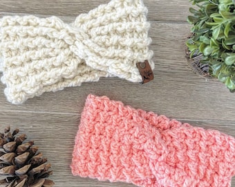 Magnolia Crochet Ear Warmer Pattern – Nellas Cottage (PDF Download)