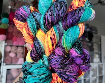 LLAMA LASERS - Hand Dyed Merino Wool Yarn