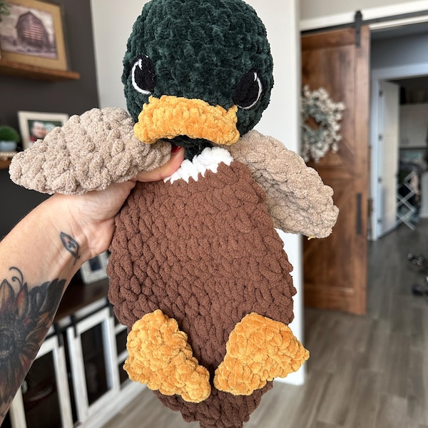 Peluche canard au crochet - peluches - Nellas Cottage - jouet canard - bébé canard - amigurumi canard - crochet - fait main
