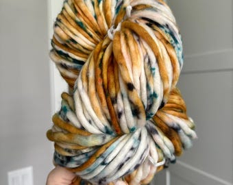 Golden Tide - Hand Dyed Yarn - Nellas Cottage - Hand Dyed Fiber - Fiber Yarns - Yarn - Maker - Crochet - Knit - Knitting