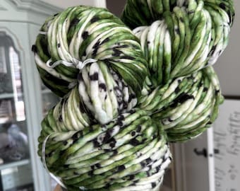 Hand Dyed Merino Wool Yarn – Forest Green Speckle, Worsted/Super Bulky Weight
