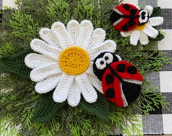 Crochet Pattern - INSTANT PDF DOWNLOAD - Nellas Cottage - Ladybugs - Daisies - Daisy - Ladybug - Crochet - Applique - Flowers - Crocheted