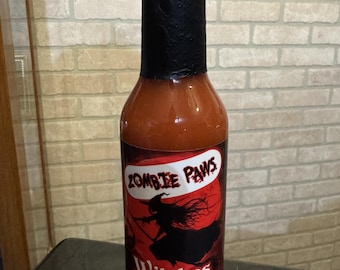 Witches Essence Garlic Hot Sauce – Zombie Paws by Squatchin’ Country