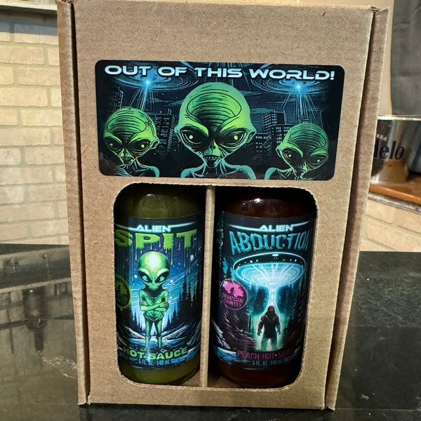 Alien Hot Sauce 2 pack Gift set from Squatchin' Country