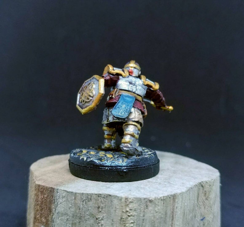 Custom Painting Service for a Dwarf Female 28mm WizKids Miniature Dungeons and Dragons Miniature