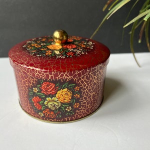 Vintage Metal Daher Tin Canister Floral Motif Storage Container Vanity Jewelry Keeper Kitchen Bathroom Storage Tin