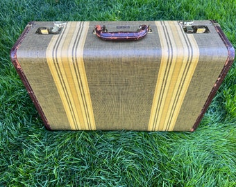 Vintage Train Case Luggage Ski Lite By Crown Tweed Look Hard Case Retro Storage Travel Carrier Display Suitcase