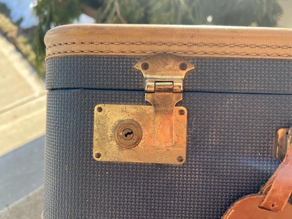 Blue Hard Side Suitcase Vintage Stackable Trunk F… - image 7