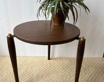 Side Table Plant Stand Stool Wood Look  Laminate Round Top Vintage Mid Century  Style Living Room Stacking Table Plant Stand