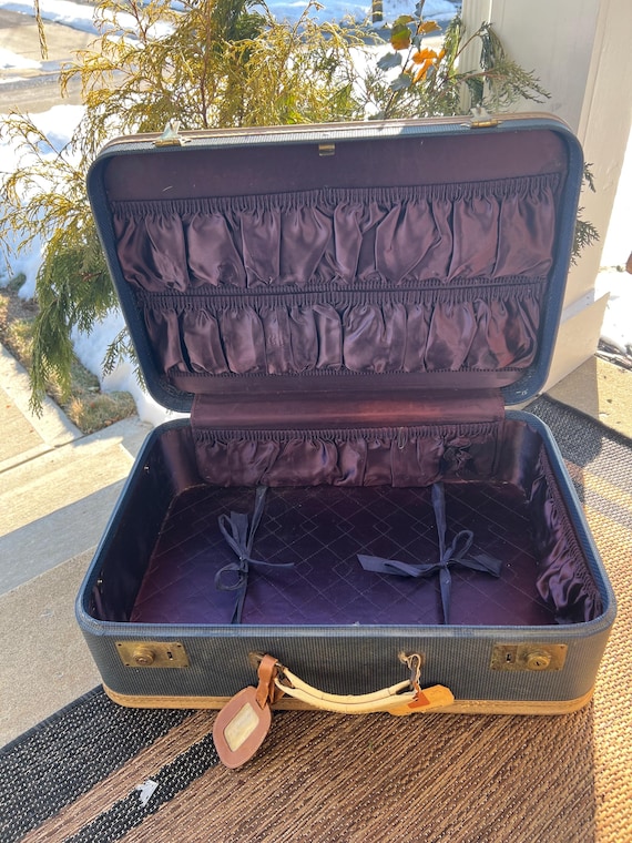 Blue Hard Side Suitcase Vintage Stackable Trunk F… - image 9