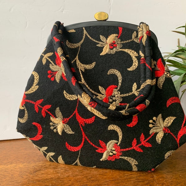 Crewel Handbag NOS Black Vintage Purse Crewel Needlework Red Tan Flowers Purse