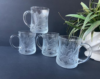 Vintage Arcoroc France Canterbury Crocus Flowers and Leaves