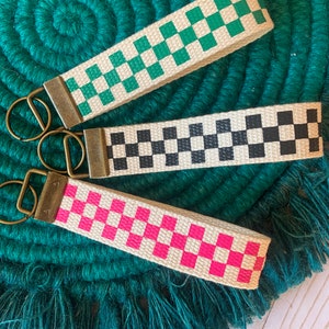 Checkerboard Pattern Keychain Wristlet / Key Fob / Checker Print Keychain Lanyard / Key Fob Wristlet / Cute Keychain / Car key holder