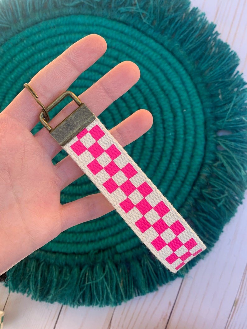 Checkerboard Pattern Keychain Wristlet / Key Fob / Checker | Etsy
