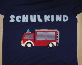 Schulkind Shirt neu benäht handmade Einschulung Feuerwehr Rüstauto Geburtstag